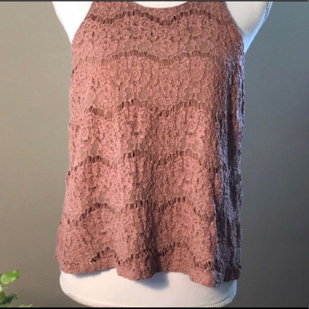 Monteau Los Angeles Blush Lace Top